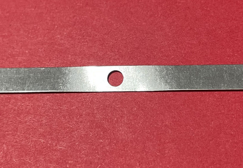 Korea Needle Loom Spare Parts 150*5*0.3 Circle Eyelet Narrow Fabric Loom Parts Heald 150mm And Dropper 165*11*0.3 Open
